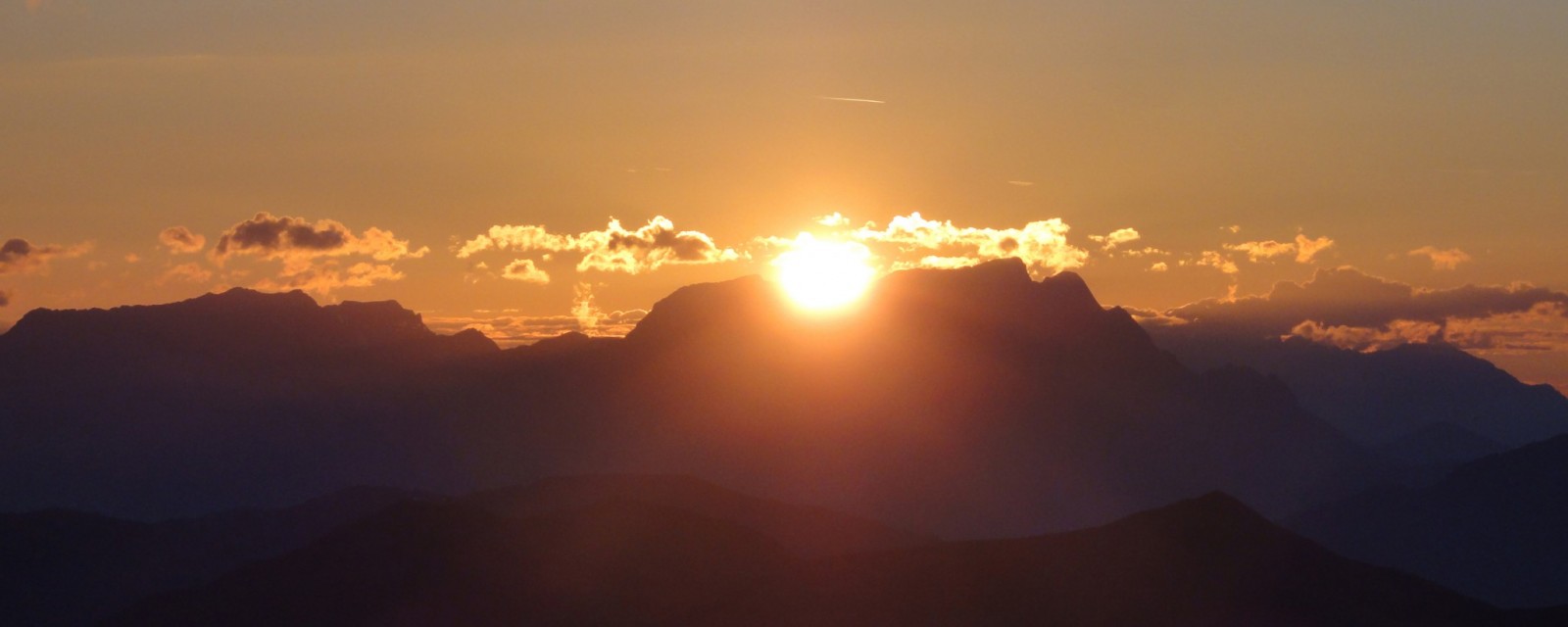 Arnoweg: Sonnenaufgang am Gaisstein