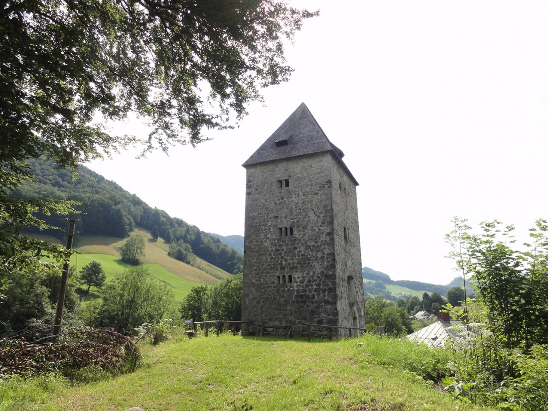 Arnoweg: Passturm bei Marktschellenberg