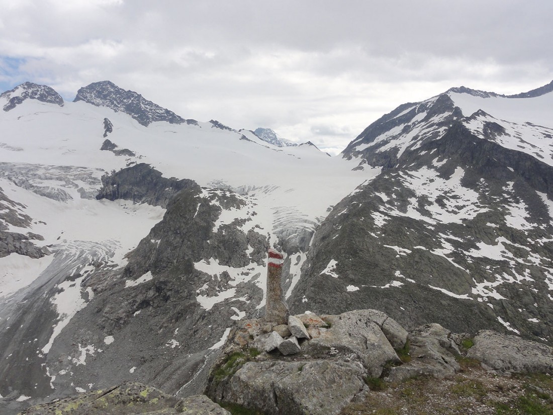 Arnoweg: Blick zurück zum Gamsspitzl und dem überquerten Obersulzbachkees