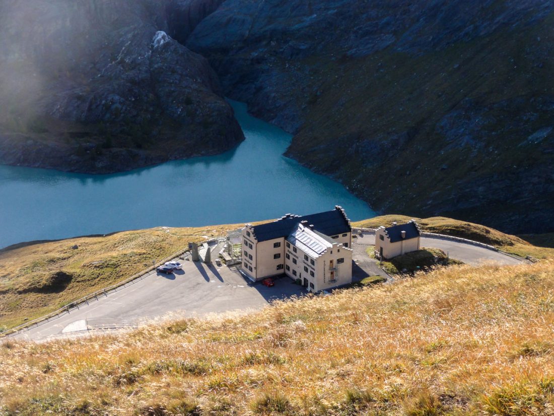 Arnoweg: Das Glocknerhaus und Ziel der 30. Arnoweg-Etappe