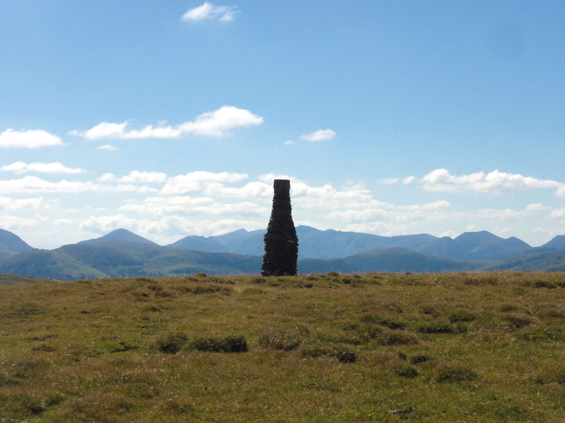 Arnoweg: Das Stoanamandl auf der Schwarzwand in Flaschenform