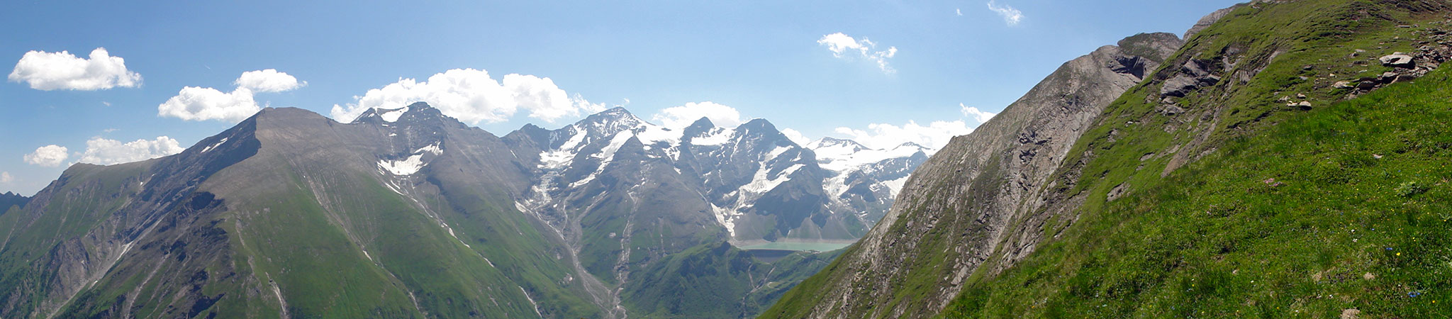 Arnoweg: Blick zurück auf die Hochgebirgsstauseen Kaprun und das Große Wiesbachhorn