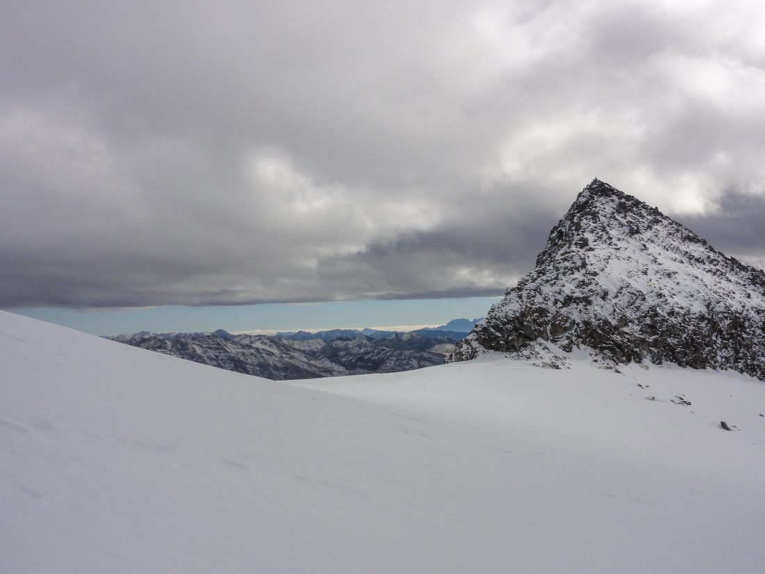 Arnoweg: Goldbergspitze (3027 m) und Blick Richtung Süden